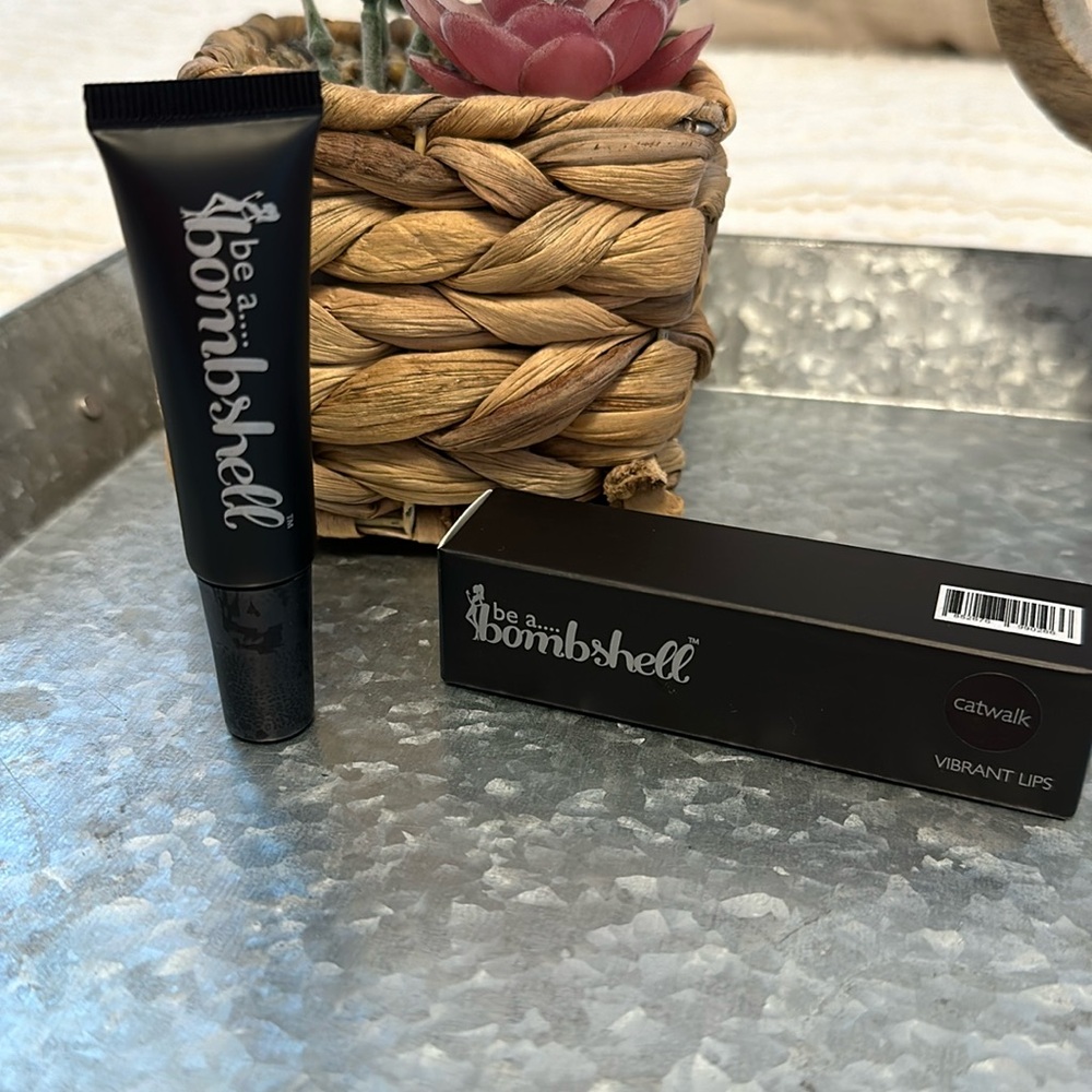 3 for $20 BNIB be a…. bombshell lipstick